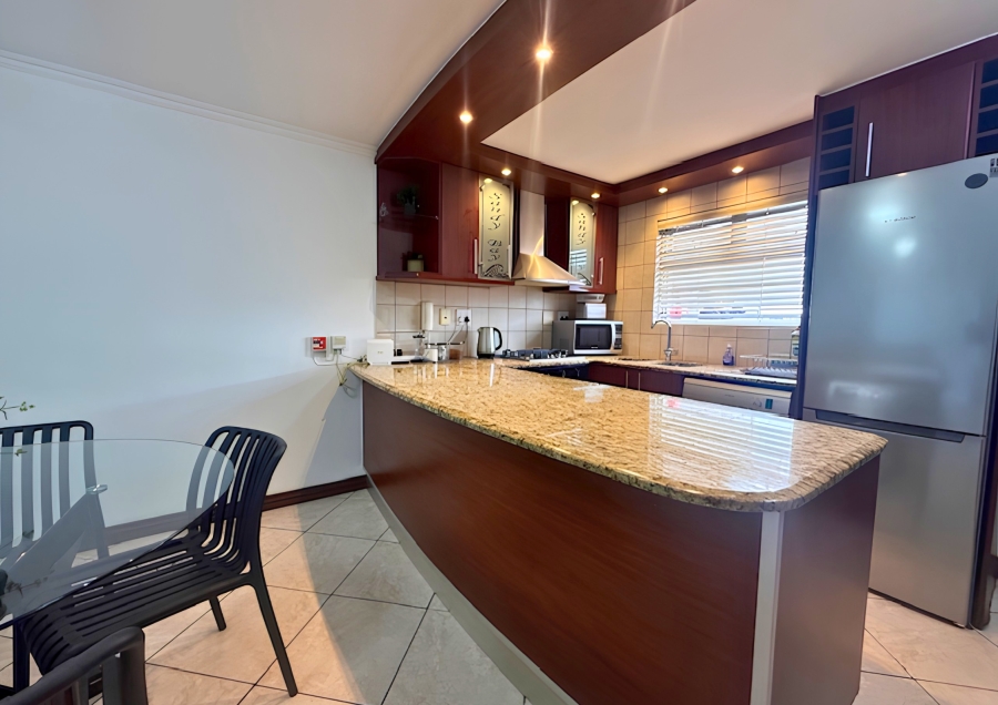 2 Bedroom Property for Sale in Beachfront Western Cape